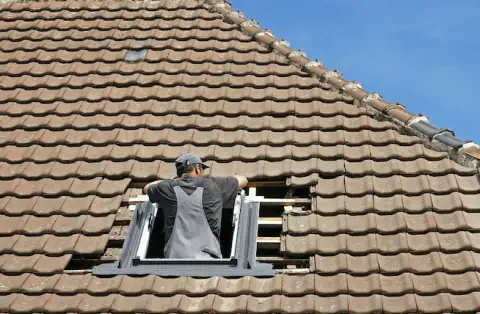 Pose de velux - Châteaudouble